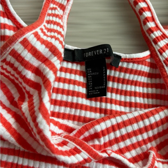 Crop Tops bundle Size Small - Picture 5 of 5